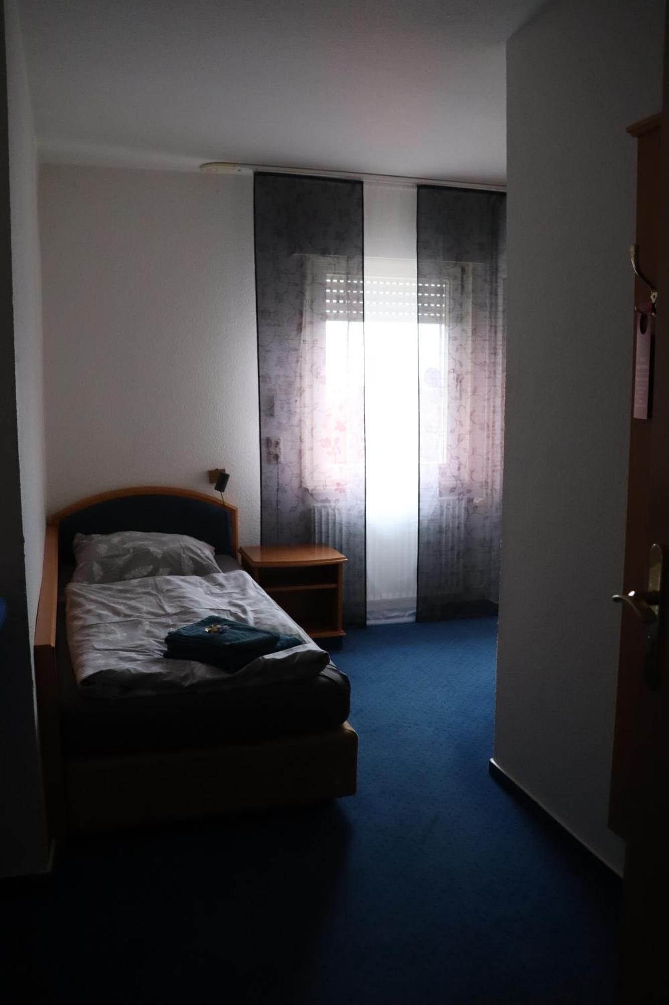 Hotel Haarener Hof Bad Wünnenberg Exteriör bild