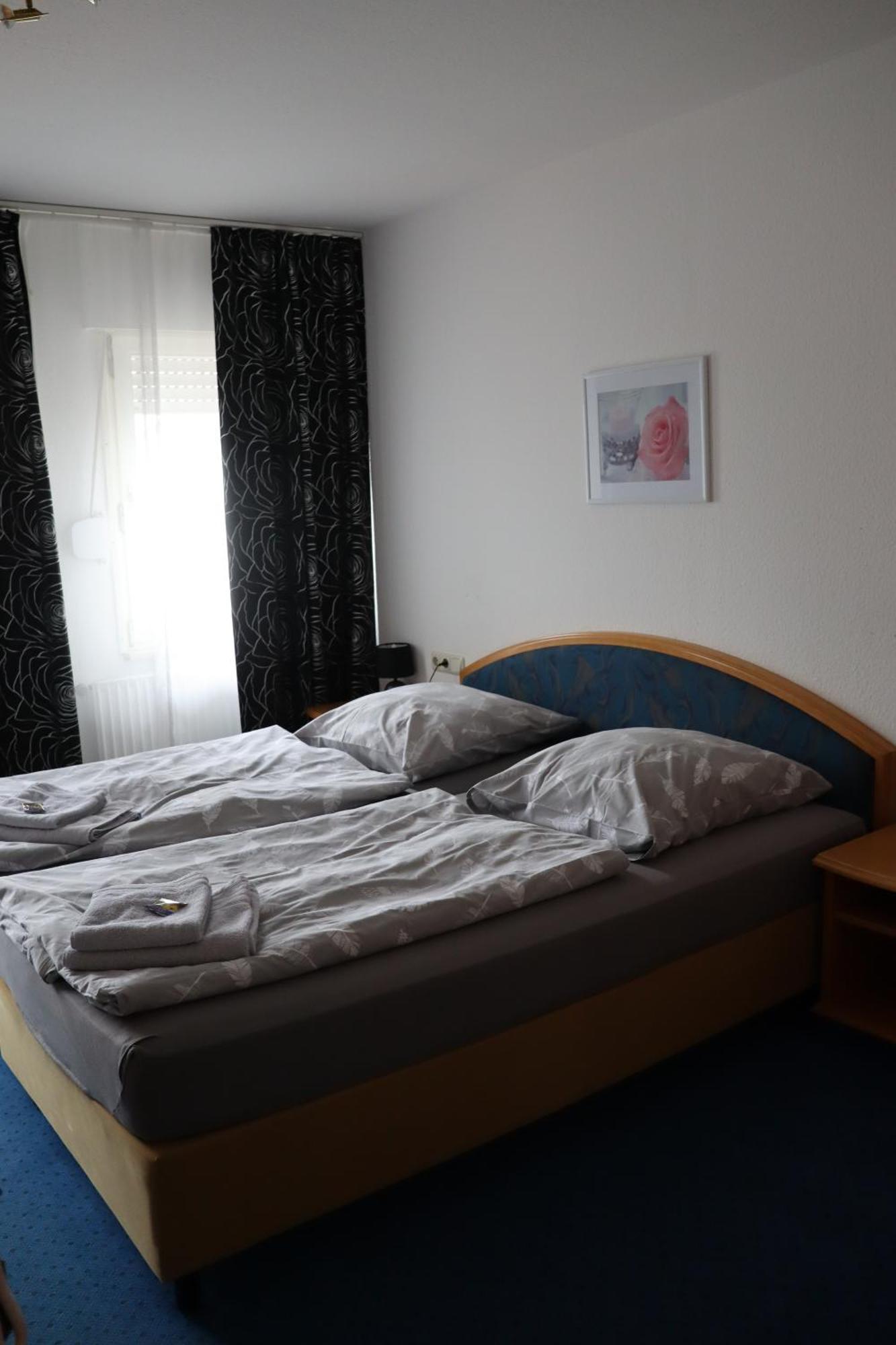 Hotel Haarener Hof Bad Wünnenberg Exteriör bild